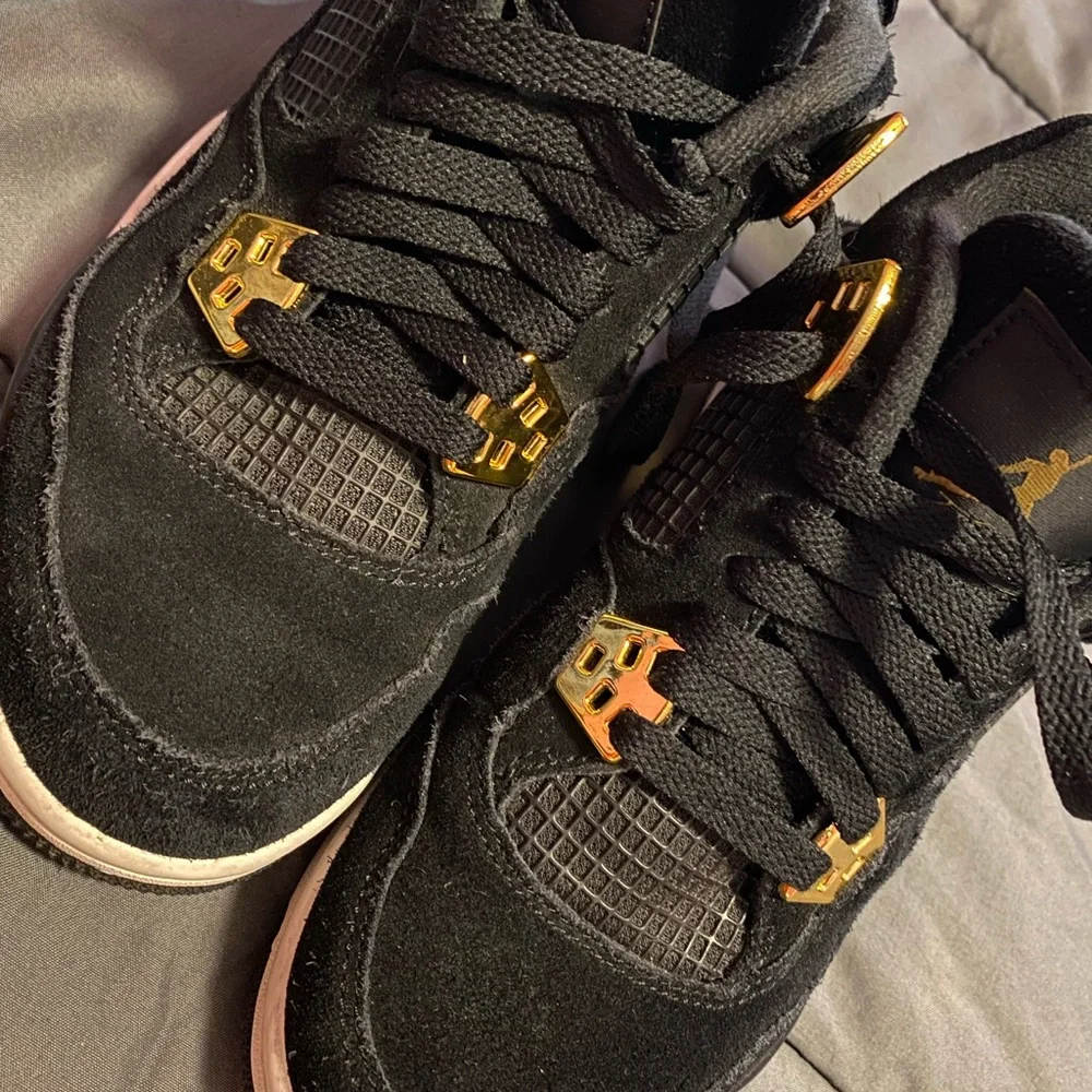 Jordan 4 Royalty - Picture 4 of 4